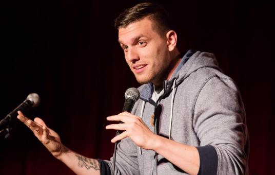 Chris Distefano at The Wall St. Theater LIVE STREAM